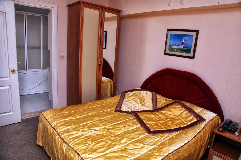Rainbow 48 Apart Hotel Istanbul Bilik gambar